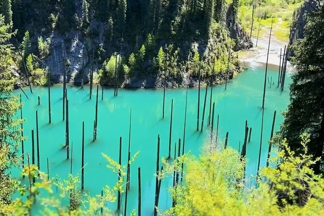 3 Day Tour to Kolsai Kaindy Lakes and Charyn Canyon - Why this route works so well in three days