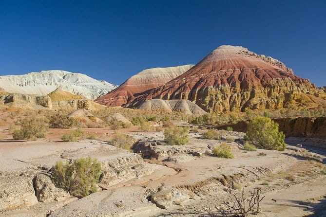 4-Day Altyn Emel Park + Kolsai & Kaindy Lakes + Charyn Canyon jeep-tour - Key points to know before booking