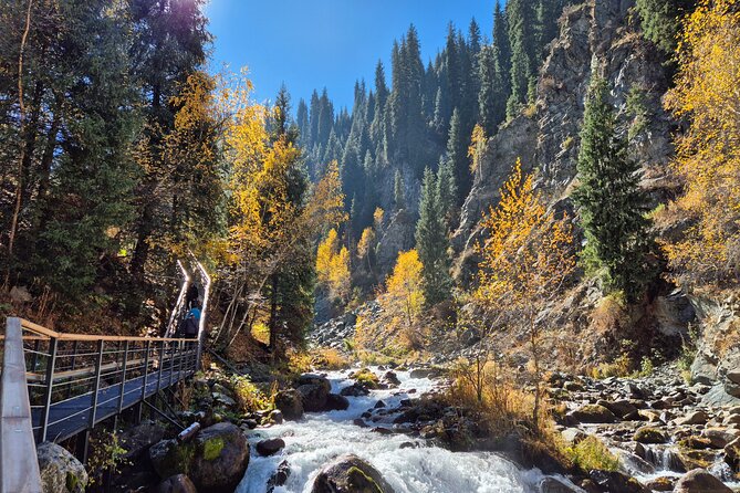 Alma-Arasan & Ayusai Mountain Gorges with Hot Springs Tour - What the $30 price really covers