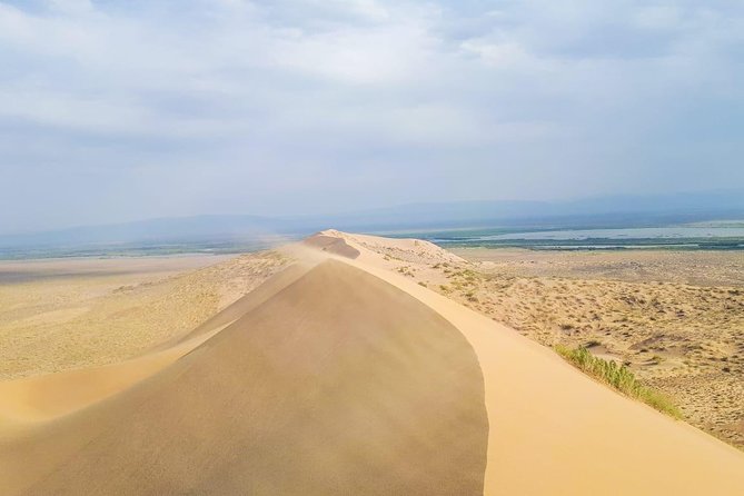 Altyn emel 2 days tour. (Singing dune, AkTau, KattyTau) - The Singing Dune and its strange low hum