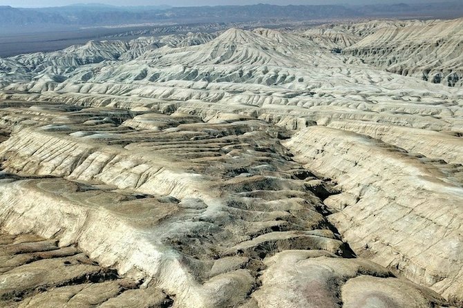 Altyn Emel, Singing Dune, Charyn canyon, Kolsay, Kaindy lake 4 days tour - Who should book this tour?