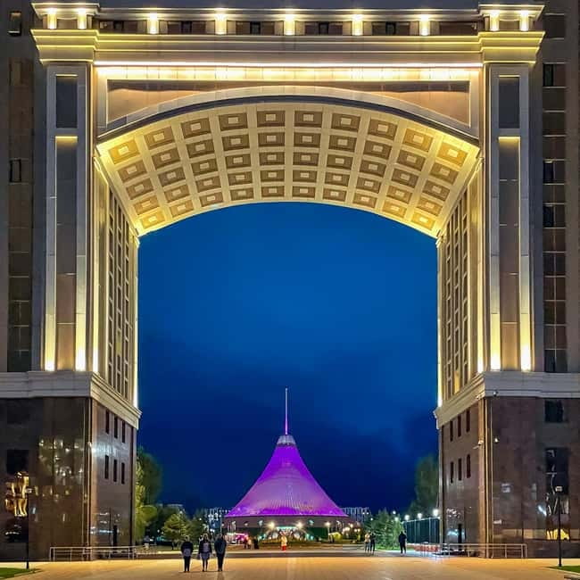 Astana City Tour: Explore Night City with a Certified Guide - Why a night tour works so well in Astana