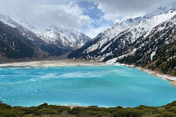Big Almaty Lake - azure eye of Alatau (+ Ayu gorge) half-day tour - A simple half-day plan