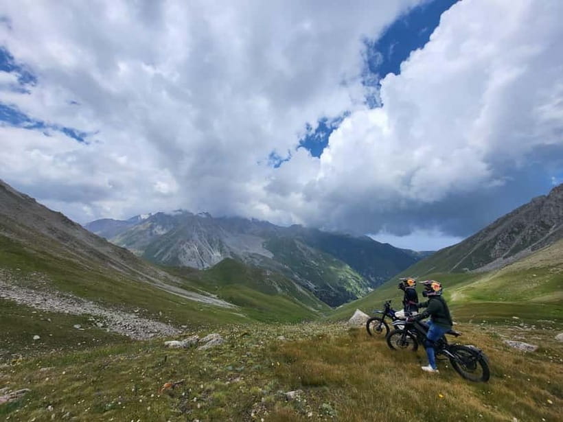 Big Almaty lake tour off road bike - Leaving Almaty for the mountain roads