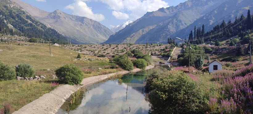 Hiking to the magical Big Almaty Lake - Who should book this hike
