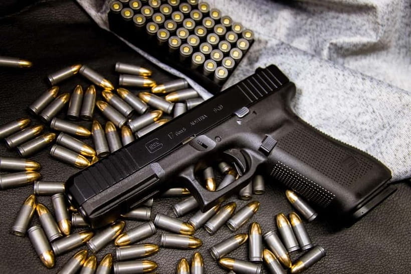 Shooting tour - AK 47, Mosin -Nagant , Glock and others - At the professional range, safety sets the tone