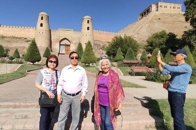 Tour in Central Asia Five Stan’s - Days 5 to 9: Kyrgyzstan by road, pass, lake, and yurt
