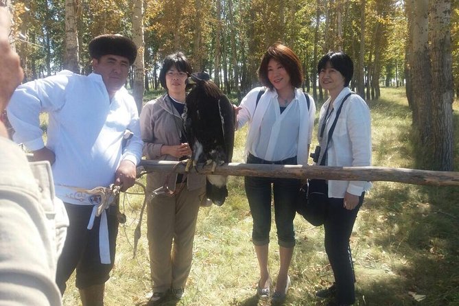 Trip to Kazakh family of Eagle hunters in Astana (6 hours) - Beshbarmak lunch with shorpo and horse meat